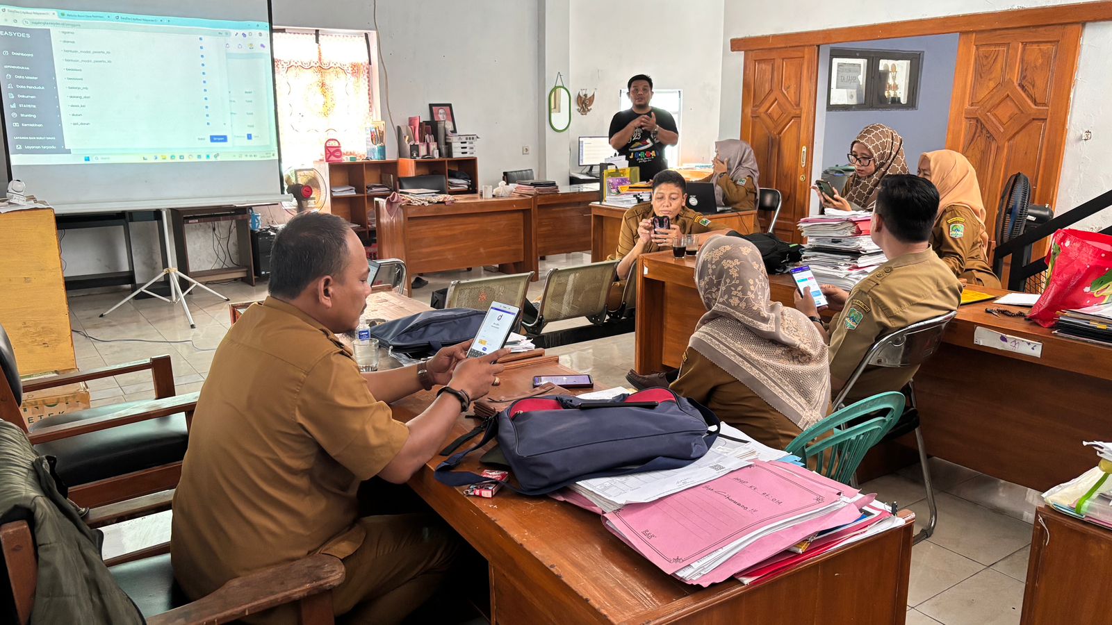 Pelatihan EASYDES Desa Digital Pasirmuncang